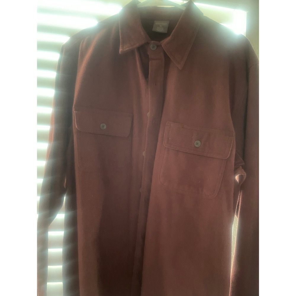 Great northwest Men's Flannel  Shirt.‎ Size Medium